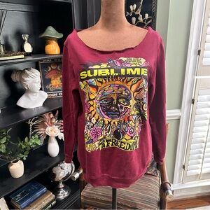 Sublime “40 oz to Freedom” Graphic Sweater – Burgundy, Size Medium
